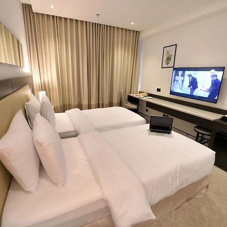 Carlton Tower Hotel Kuwait Kuwait City Екстер'єр фото